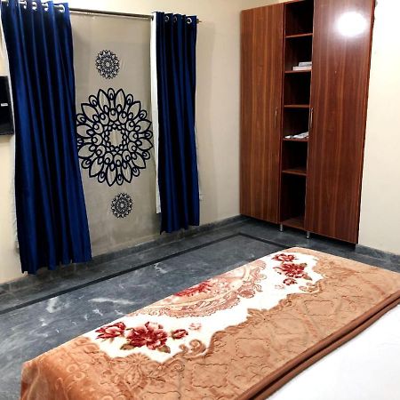 Hotel Air Inn Lahore Extérieur photo