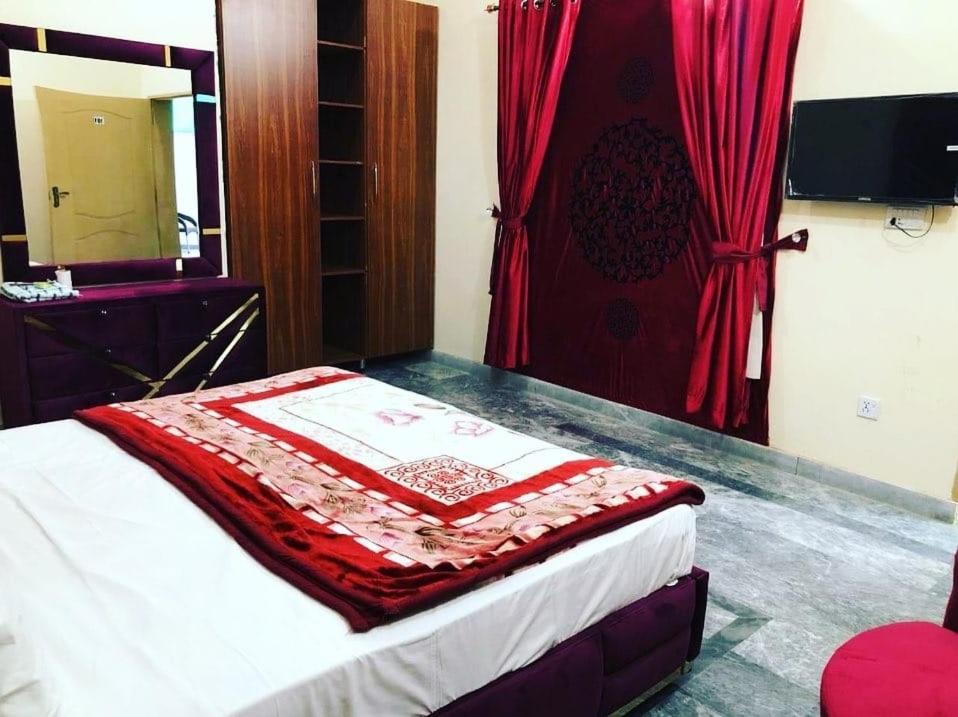 Hotel Air Inn Lahore Extérieur photo